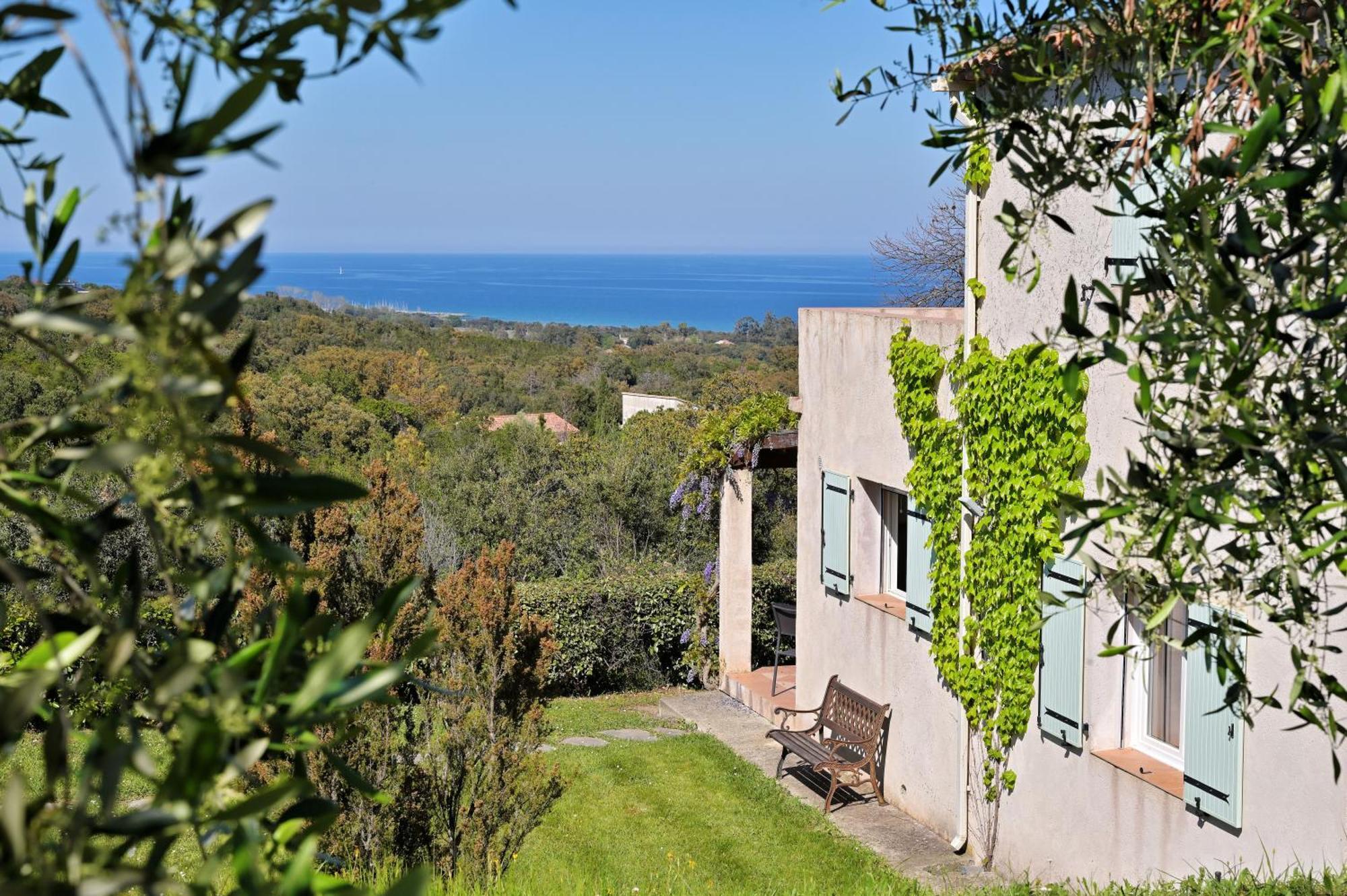 Villa vue mer dans nature protégée, plage à 1,5 km Cervione Exterior foto